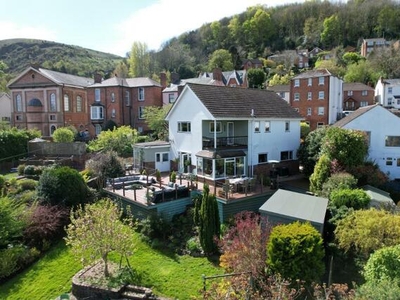 5 Bedroom Detached House For Sale In Malvern, Worcestershire