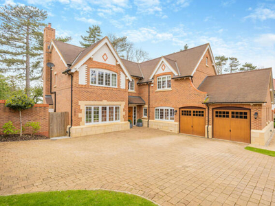 5 Bedroom Detached House For Sale In Northamptonshire