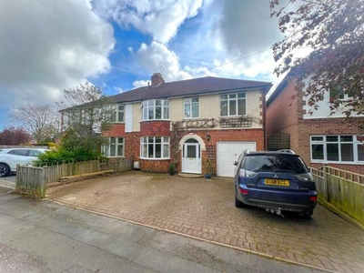 5 Bedroom Semi-detached House For Sale In Birstall