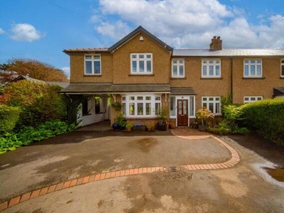 5 Bedroom Semi-detached House For Sale In Lisvane, Cardiff