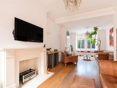 5 Bedroom Terraced House For Sale In London