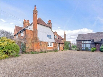 6 Bedroom Detached House For Rent In West Horsley