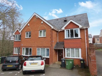 6 Bedroom Semi-detached House For Rent In Exeter