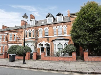 7 Bedroom Terraced House For Sale In Leicester, Leicestershire