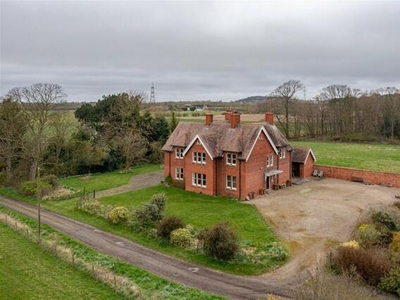 8 Bedroom Farm House For Sale In Middlesbrough