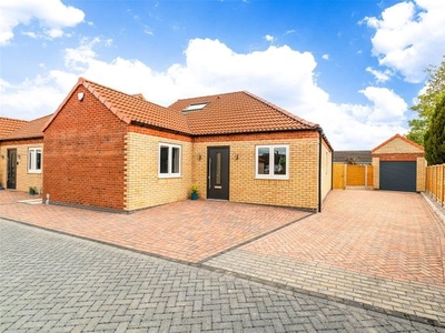 Bungalow for sale in New Home - 11B Church Lane, Cherry Willingham, Lincoln LN3
