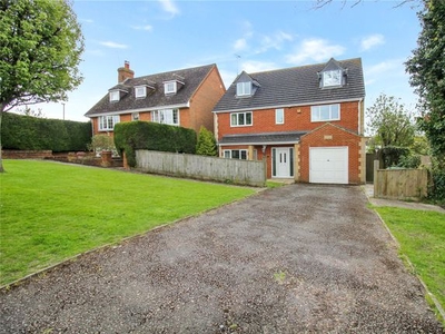 Country house for sale in Churchway, Blunsdon, Swindon, Wiltshire SN26
