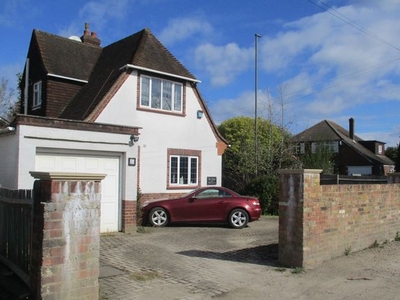 Detached bungalow for sale in Moorhayes Drive, Laleham, Staines Upon Thames TW18