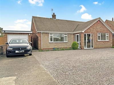 Detached bungalow for sale in Swinderby Road, Collingham, Newark NG23