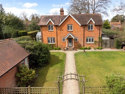 Detached house for sale in Broadlayings, Woolton Hill, Newbury, Berkshire RG20