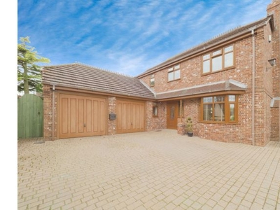 Detached house for sale in Grove Park, Doncaster DN10