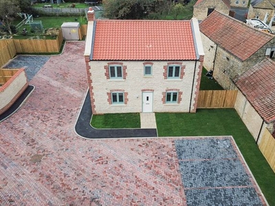 Detached house for sale in Post Office Yard, Leadenham, Lincoln LN5