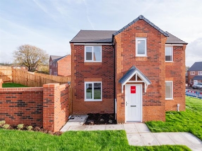 Detached house to rent in Spring Mill, Whitworth OL12