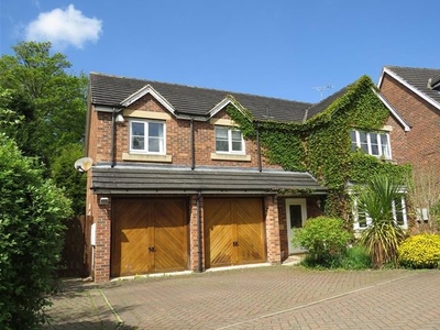 Detached house to rent in Stone Croft Court, Oulton, Leeds LS26