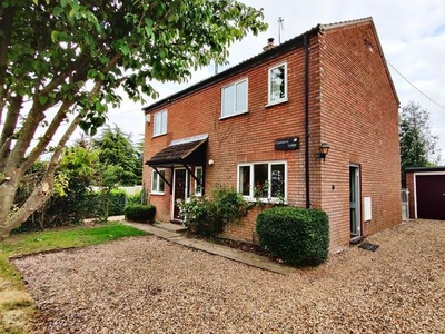 Detached house to rent in The Street, Ringland, Norwich NR8