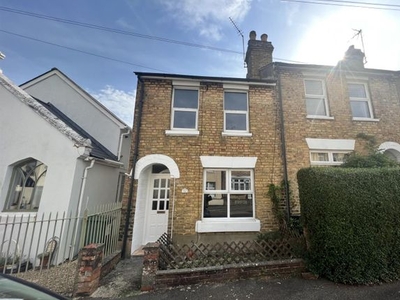 End terrace house to rent in Greatness Road, Sevenoaks, Kent TN14