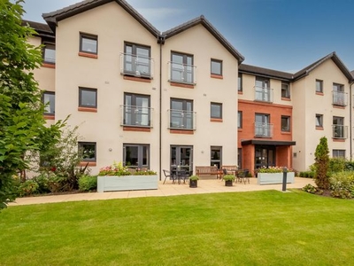 Flat for sale in 22 Darroch Gate, Coupar Angus Road, Blairgowrie, Perthshire PH10