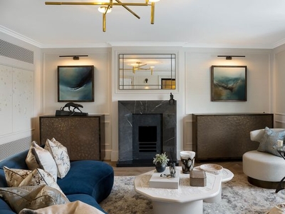 Flat for sale in Grosvenor Crescent, London SW1X
