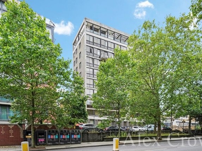 Flat for sale in Park Road, London NW8
