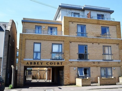 Flat to rent in Flat Abbey Court, Abbey Street CB1
