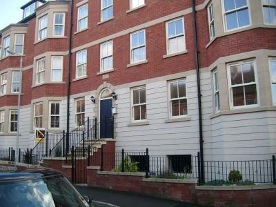 Flat to rent in Marlborough Street, Scarborough YO12