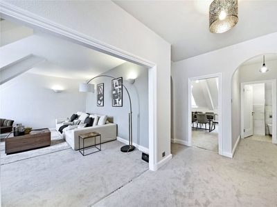 Flat to rent in Princes Gate Court, Exhibition Road, Knightsbridge, London SW7