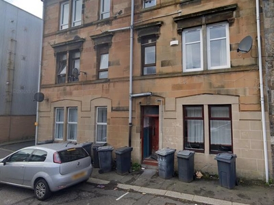 Flat to rent in Queen Street, Paisley PA1