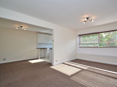 Flat to rent in The Moorlands, Off Shadwell Lane, Alwoodley, Leeds LS17