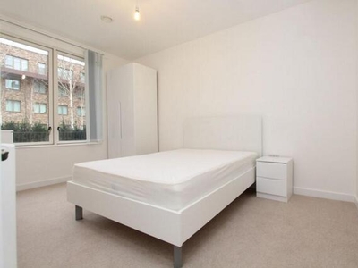 House Share For Rent In 9 Frobisher Yard, London City Airport,gallions Reach