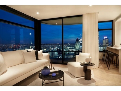 Luxury Flat for sale in London, United Kingdom
