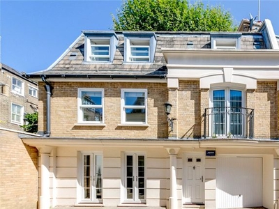 Mews house to rent in St. Peters Place, London W9