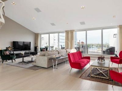 Penthouse for sale in Chelsea Harbour, London SW10