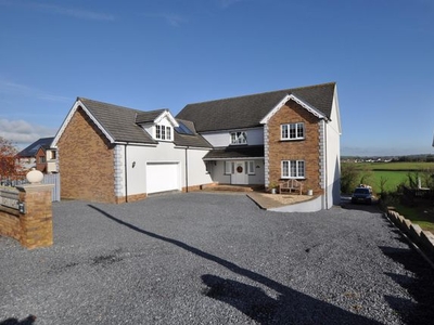 Property for sale in St. Clears, Carmarthen SA33