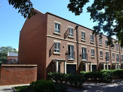 Semi-detached house to rent in Denman Drive, Newbury RG14