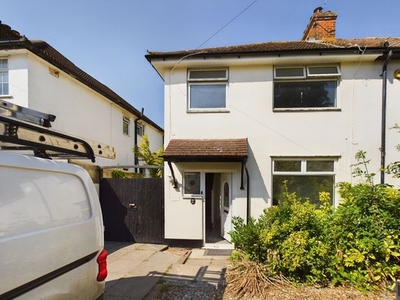 Semi-detached house to rent in Radlett Road, Frogmore AL2