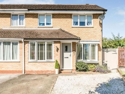 Semi-detached house to rent in Shackleton Way, Woodley, Reading RG5
