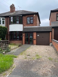 Semi-detached house to rent in Welford Road, Leicester, Leicester LE2