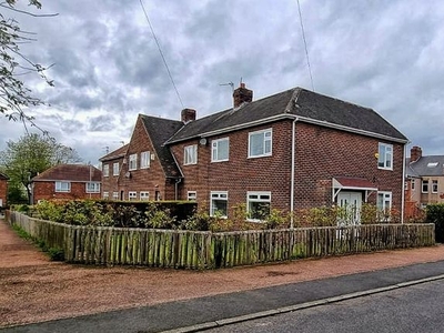 Semi-detached house to rent in Woodgate Gardens, Gateshead NE10