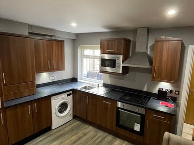 Shared accommodation to rent in Ecclesall Road, Sheffield S11