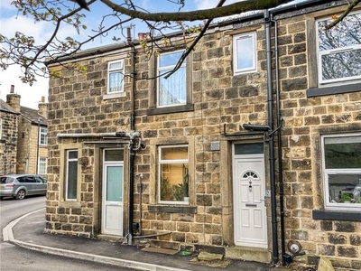 Terraced house to rent in Crow Lane, Otley, West Yorkshire LS21