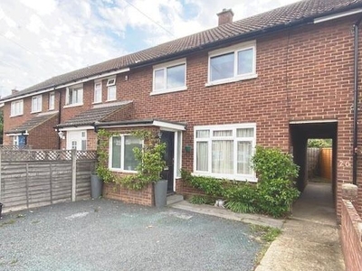 Terraced house to rent in Furse Avenue, St Albans AL4