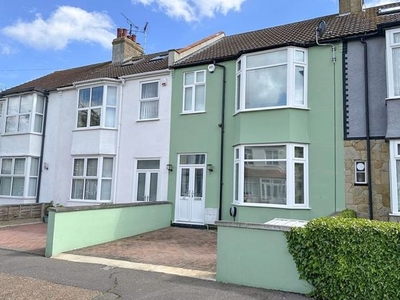 Terraced house to rent in Lonsdale Road, Southend-On-Sea SS2