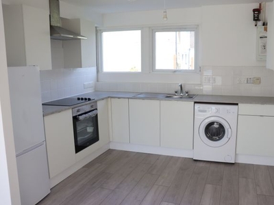 Terraced house to rent in Spring Court, Guildford GU2