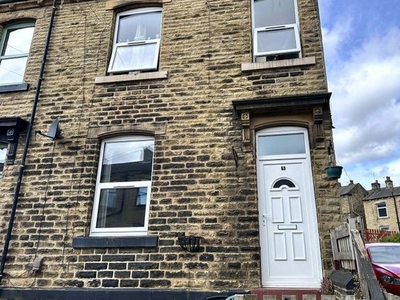 Terraced house to rent in Valley Road, Liversedge, West Yorkshire WF15