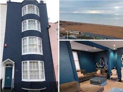 Town House For Sale In Brighton, East Sussex