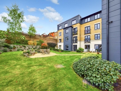 2 bedroom apartment for sale in Kings Lodge, 71 King Street, Maidstone, Kent, ME14