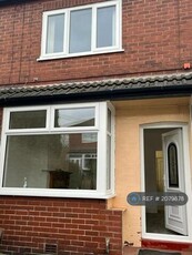 2 Bedroom Terraced House For Rent In Chadderton, Oldham