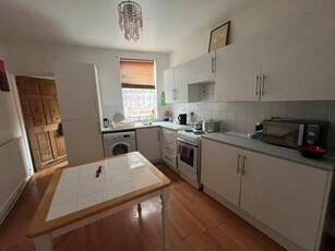 2 Bedroom Terraced House For Rent In Ilkeston, Derbyshire