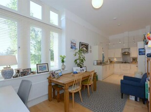 2 Bedroom Town House For Sale In Bicton Heath
