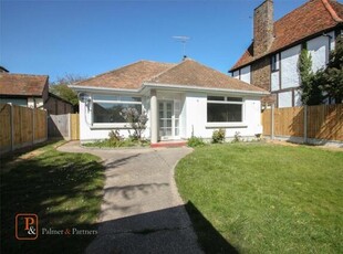 3 Bedroom Bungalow For Rent In Clacton On Sea